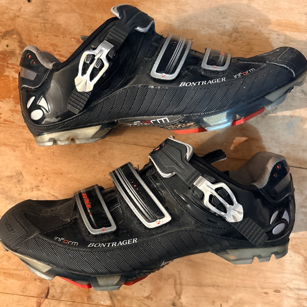 Bontrager Black Mountain Bike Cycling Shoes - Picture 8 of 13